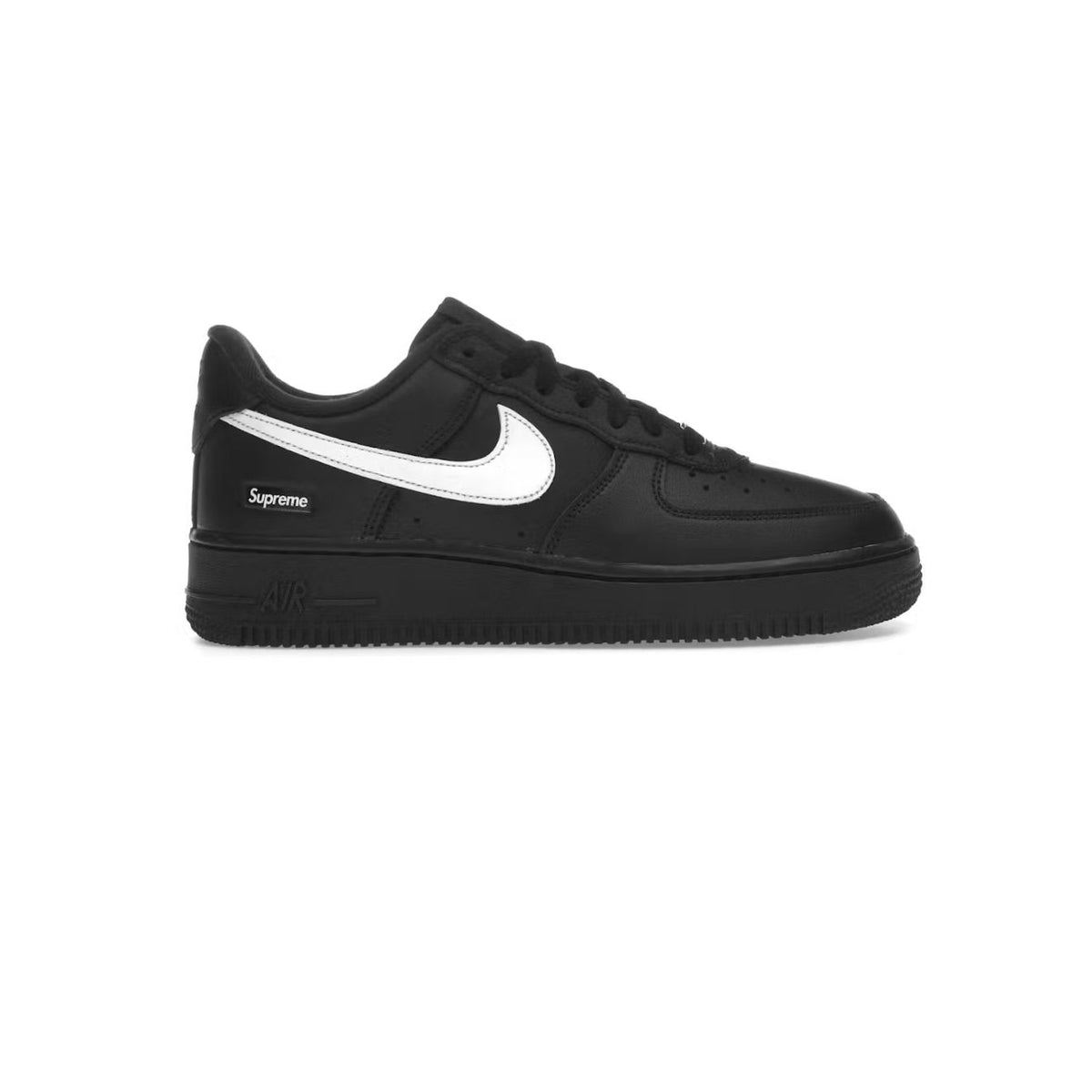 Black NIKE Air Force 1 Low x Supreme sneaker. Features white Swoosh, white Supreme tag on heel, and 'AIR' on the sole.