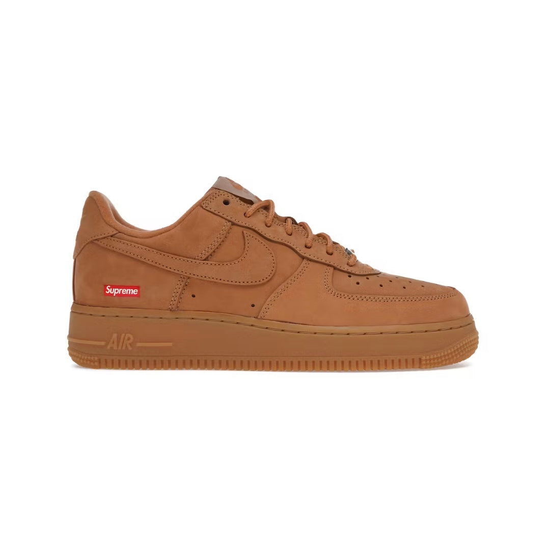 NIKE Air Force 1 Low x Supreme - Wheat