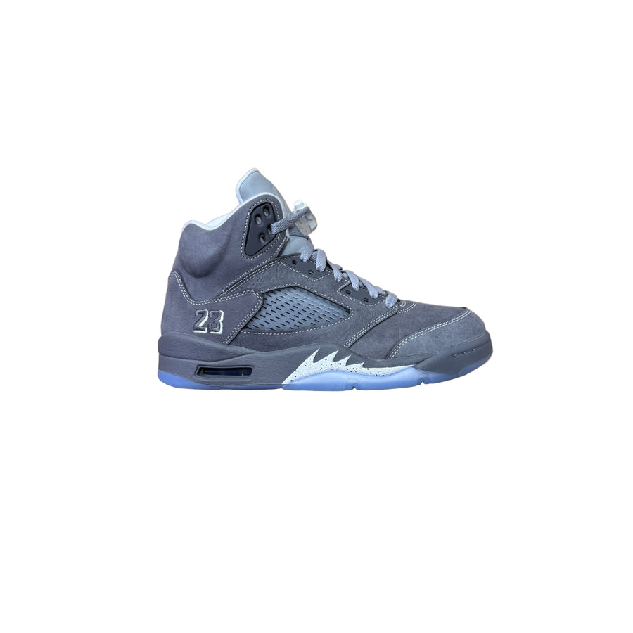 Air Jordan 5 Retro "Wolf Grey" high-top. Grey nubuck upper, mesh panels, "23" on heel, translucent blue sole with speckled shark teeth.